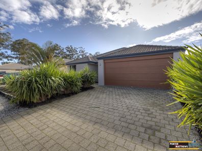 5 Korad Terrace, Forrestfield WA 6058