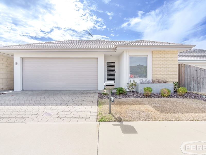 4 Acerosa Boulevard, Halls Head
