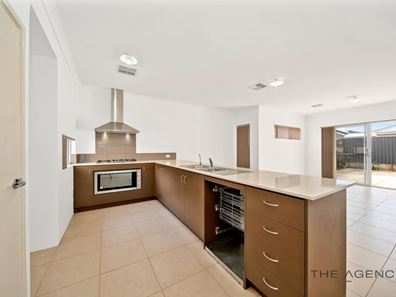 8 Byfield Road, Brabham WA 6055