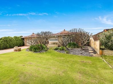 19 Heatherlea Parkway, Leeming WA 6149