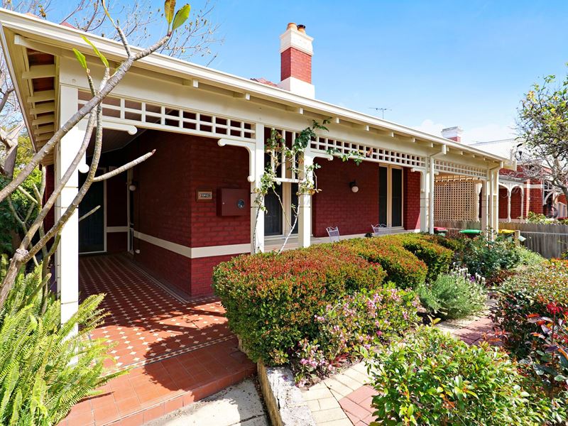 129 Chelmsford Road, North Perth