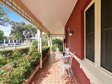 129 Chelmsford Road, North Perth WA 6006