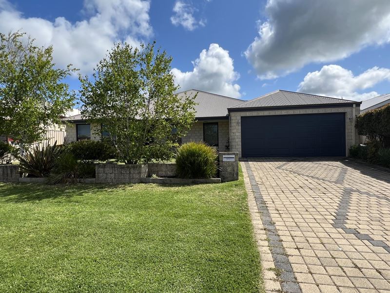 18 Vernon Lane, Mckail