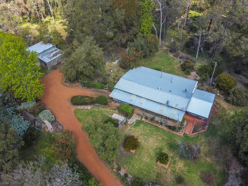 1860 Alice Road, Mount Helena