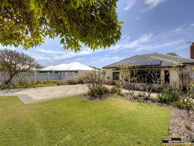 23 O'Neile Parade, Redcliffe WA 6104