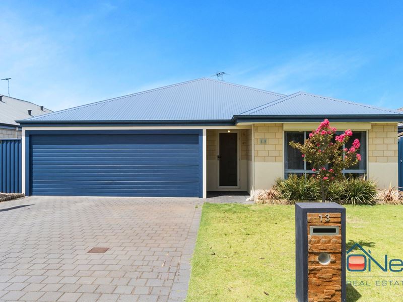 13 Moonstone Road, Byford WA 6122