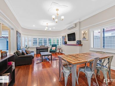 242 St Brigids Terrace, Doubleview WA 6018