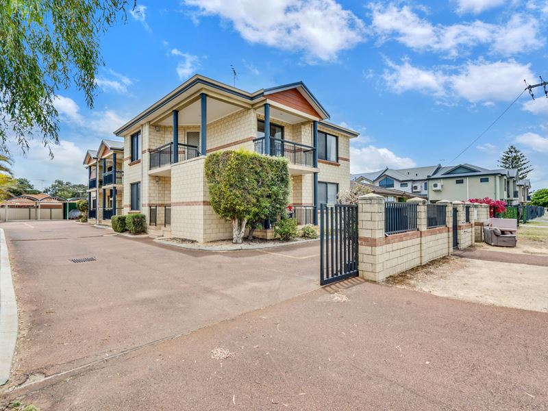 2/24 Davey Street, Mandurah