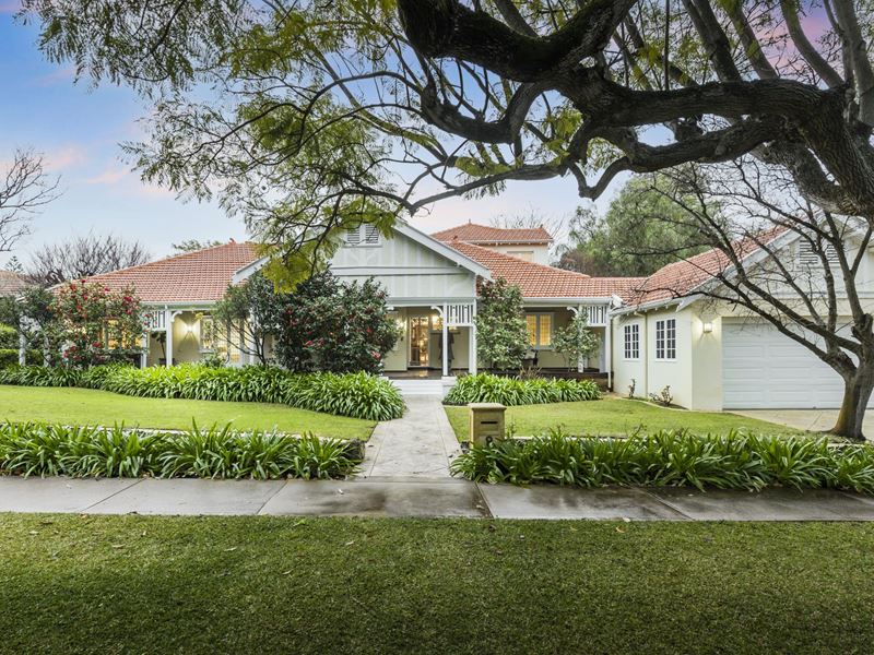 8 Clive Road, Mount Lawley