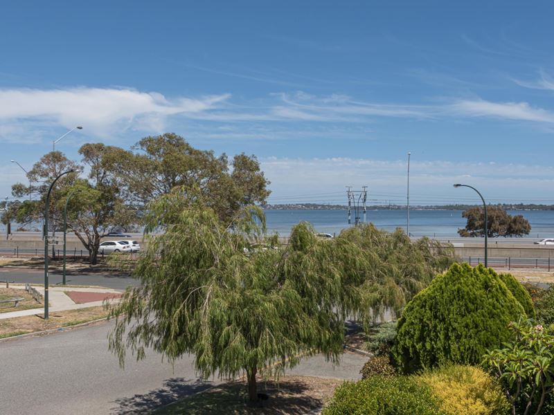 5/107 Melville Parade, Como