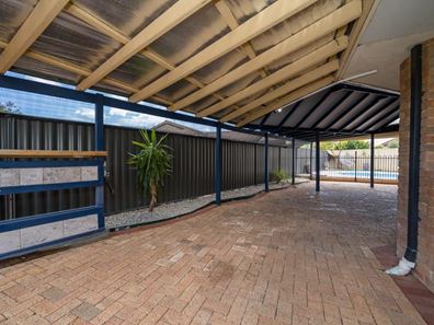 2 Batavia Court, Port Kennedy WA 6172