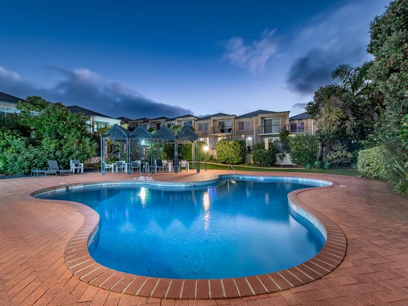 16/5 Spyglass Grove, Connolly
