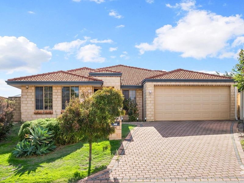 4 Noble Way, Success