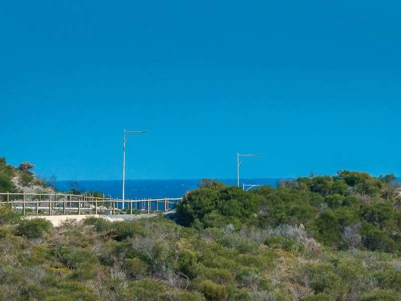 15 Malacca Way, Mindarie