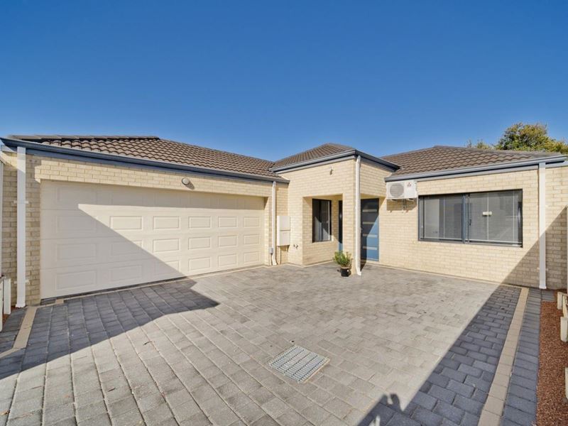 299A Flinders Street, Nollamara WA 6061