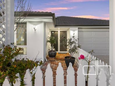 8 Zappeion Entrance, Landsdale WA 6065