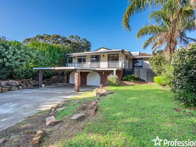 11 Haslemere Drive, Mount Nasura WA 6112