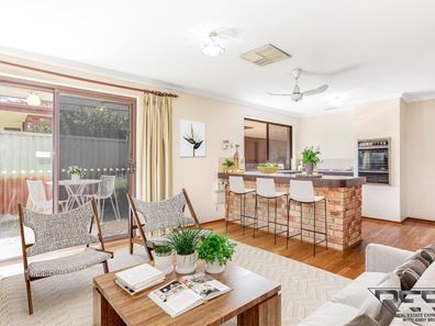 2/21 Earlston Place, Booragoon WA 6154