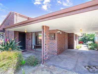 2/21 Earlston Place, Booragoon WA 6154