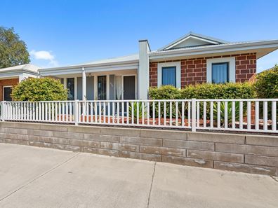 356 Banrock Drive, Ellenbrook WA 6069