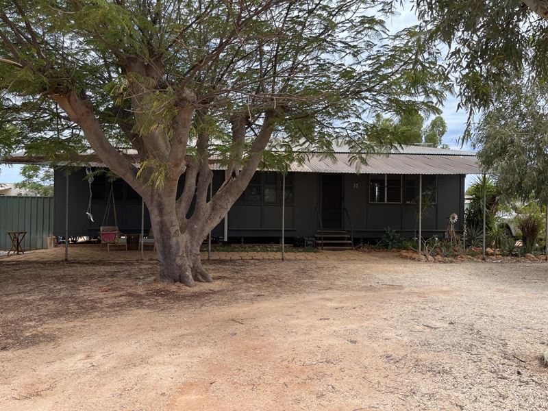 22 Falls Street, Exmouth