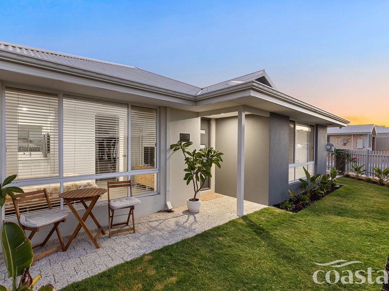 13 Moncrieff Pde, Golden Bay