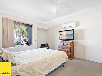 3A Brecknock Way, Girrawheen WA 6064