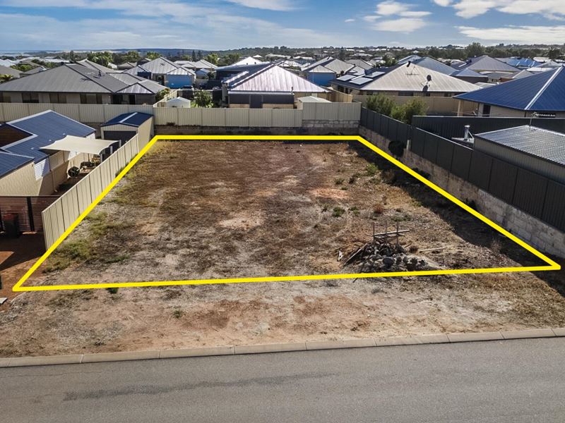 19 Peak Street, Drummond Cove WA 6532