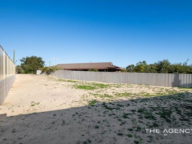 9A Carnegie Way, Padbury WA 6025