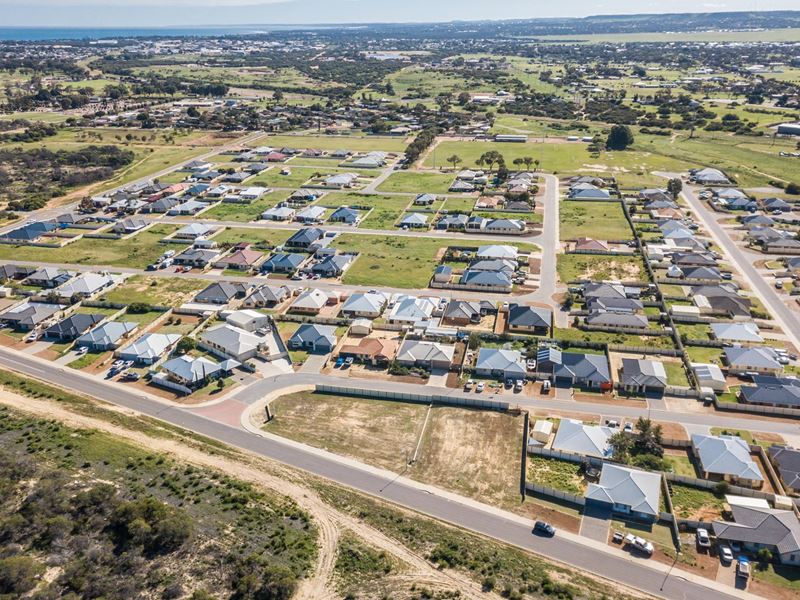 1 Glenfin St, Utakarra WA 6530