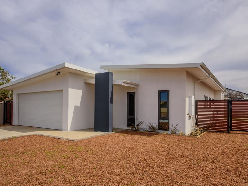 21 Periwinkle Street, Drummond Cove WA 6532