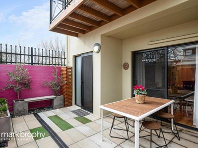 37/330 South Terrace, South Fremantle WA 6162