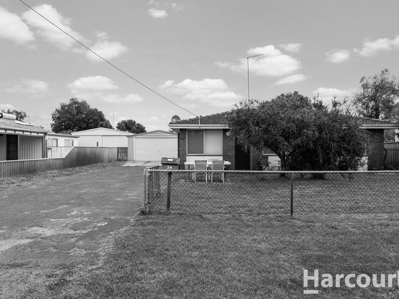 24 Dorothy Avenue, Falcon WA 6210