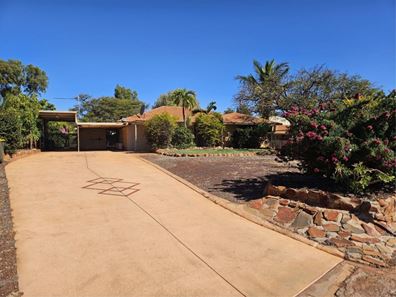 19 Forrest Crescent, Dampier WA 6713