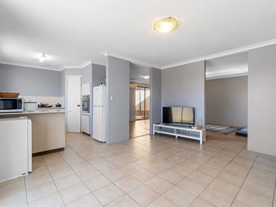 6B Heather Place, Dianella WA 6059