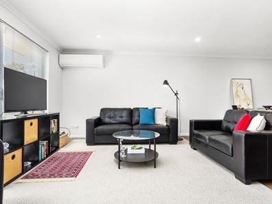 13/57 Southwell Crescent, Hamilton Hill WA 6163