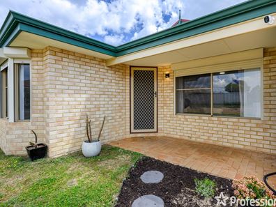 3 Raven Lane, Warnbro WA 6169