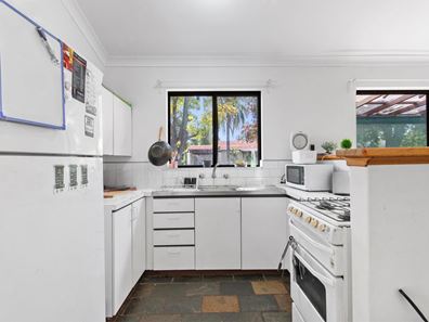 33/175 Daly Street, Belmont WA 6104