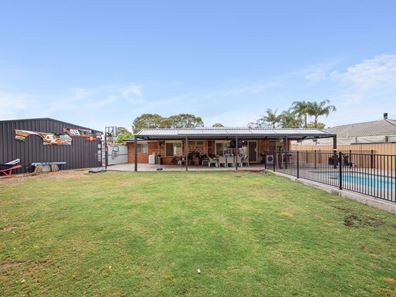 79 Anaconda Drive, Gosnells WA 6110