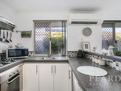 37A Haskell Gdns, Clarkson WA 6030