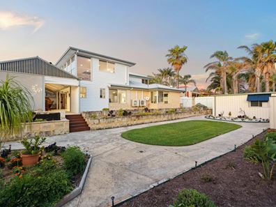 72 Bayport Circuit, Mindarie WA 6030