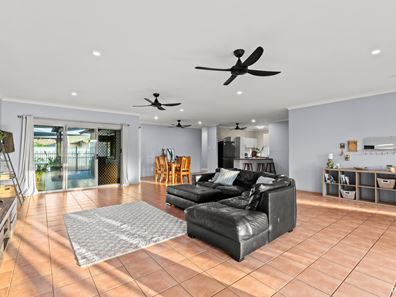 4 Greenshank Drive, Djugun WA 6725