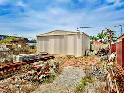 11 Martell Street, Warnbro WA 6169