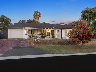 28 Parkfield Road, Kelmscott WA 6111