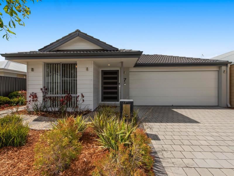 7 Capertree Vista, Wellard WA 6170