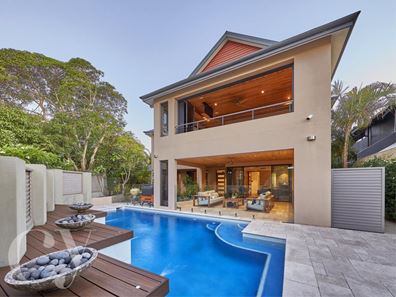 14 Angove Lane, Bicton WA 6157