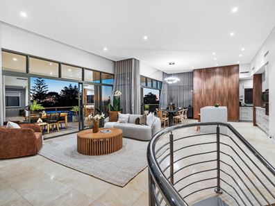 2 Grenville Avenue, Sorrento WA 6020