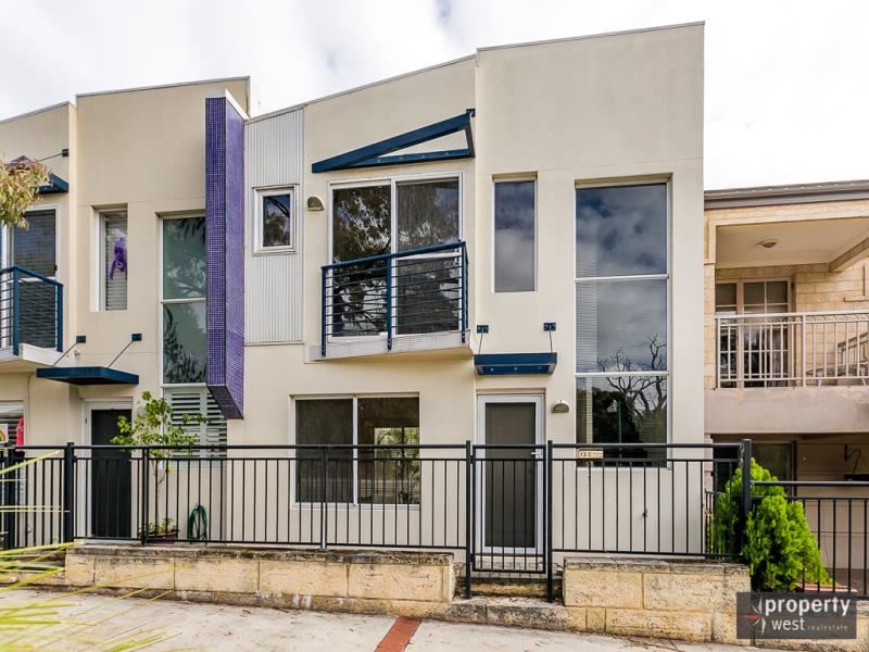 13C Lakeside Drive, Joondalup WA 6027