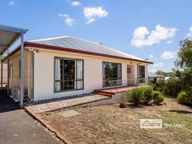 2 West  Road, South Bunbury WA 6230