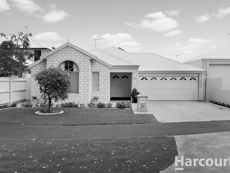 31 Sirrocco Drive, Erskine